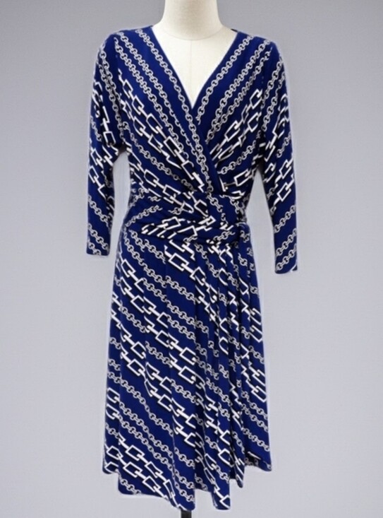 A Pea in the Pod Dresses & Skirts - PEA IN A POD Womens Blue Chain Print 3/4 Sleeve Stretch Wrap Jersey Dress Medium